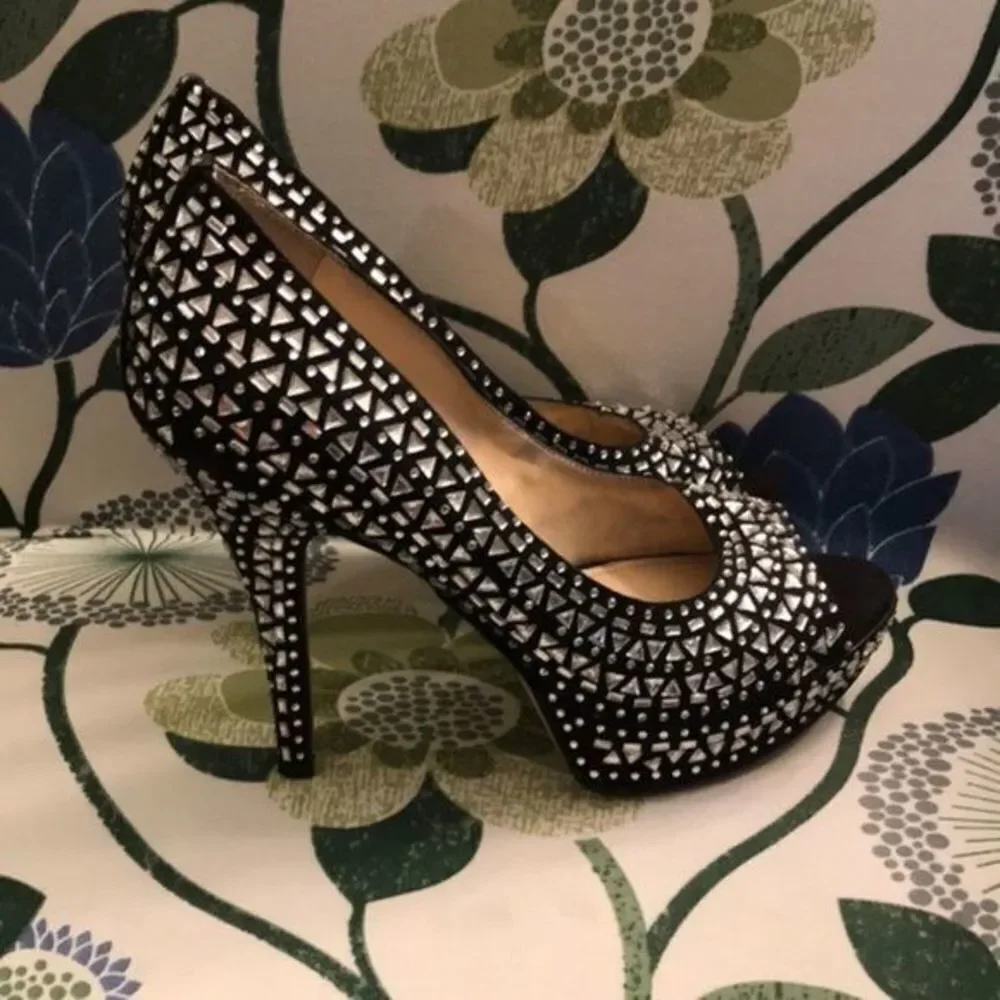 Enzo Angiolini 4.5 Platform Heels